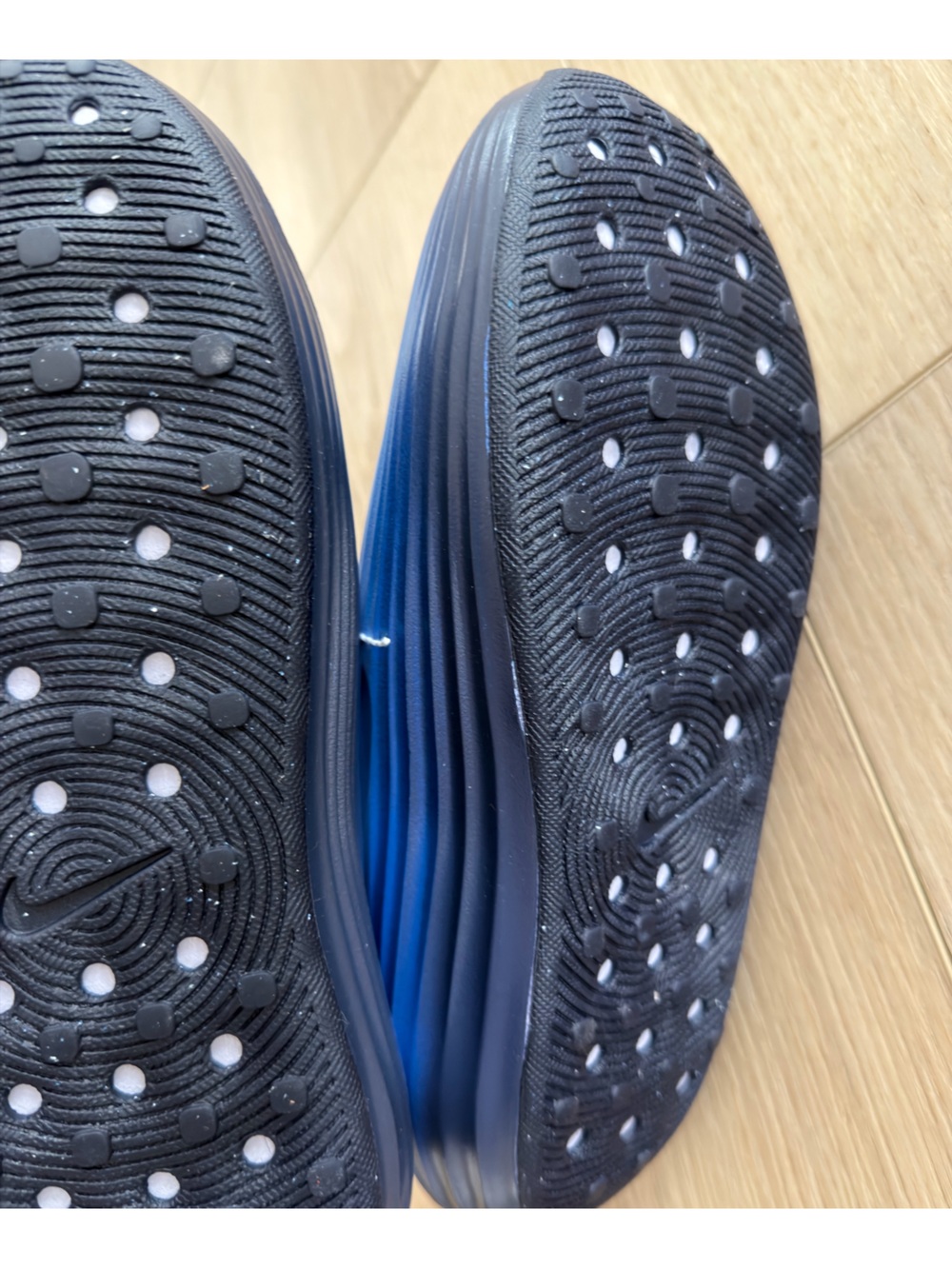 Nike Reactx Rejuven8 - Picture 6 of 7